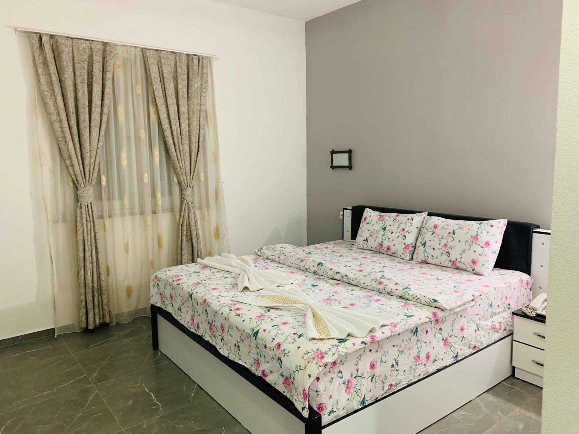Hotel Albatros Prizren Extérieur photo