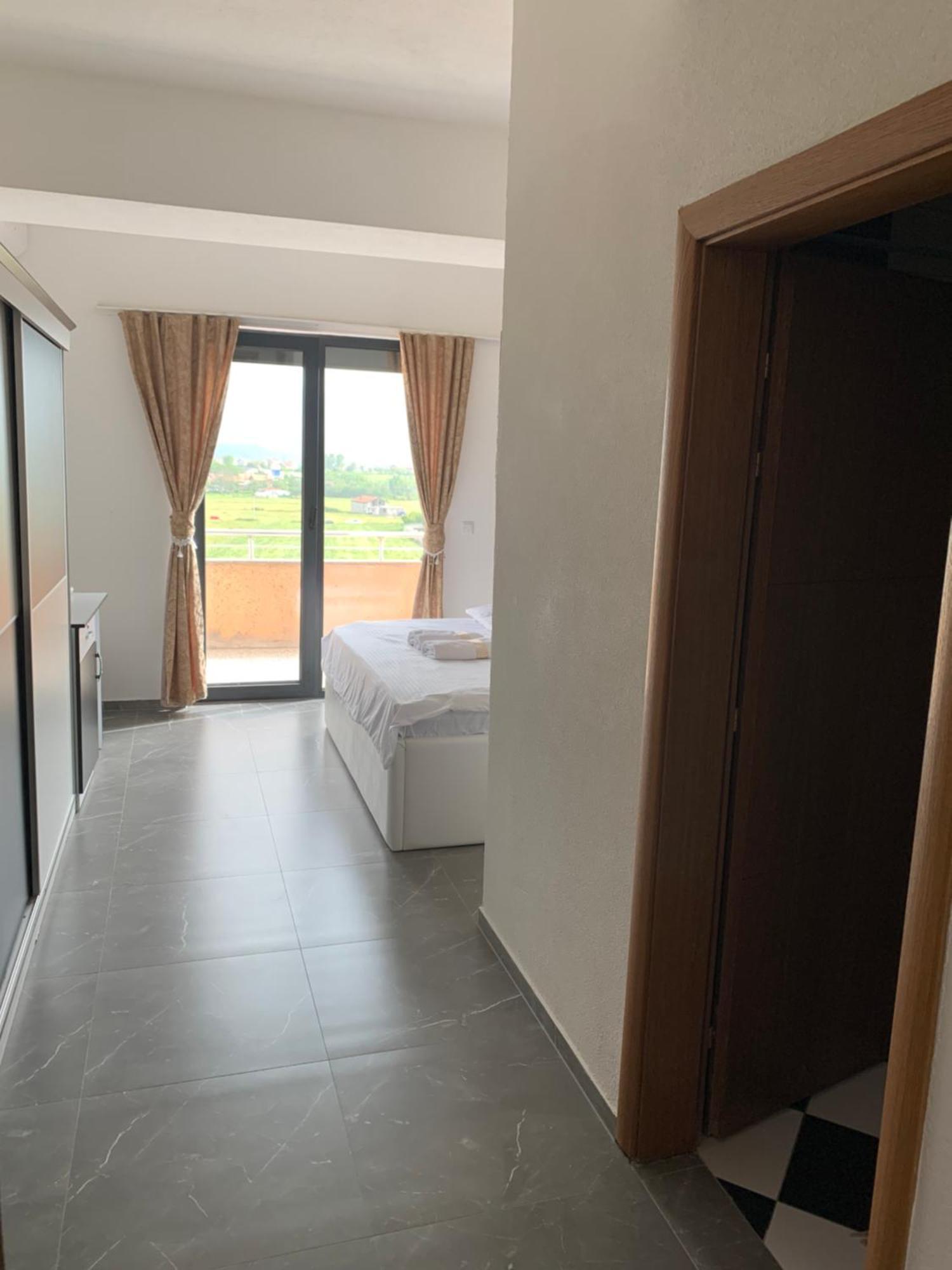 Hotel Albatros Prizren Extérieur photo