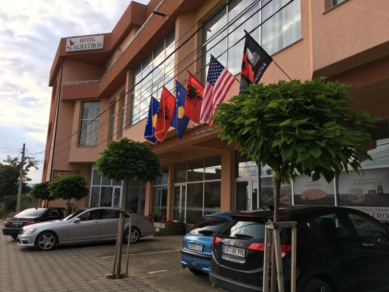Hotel Albatros Prizren Extérieur photo