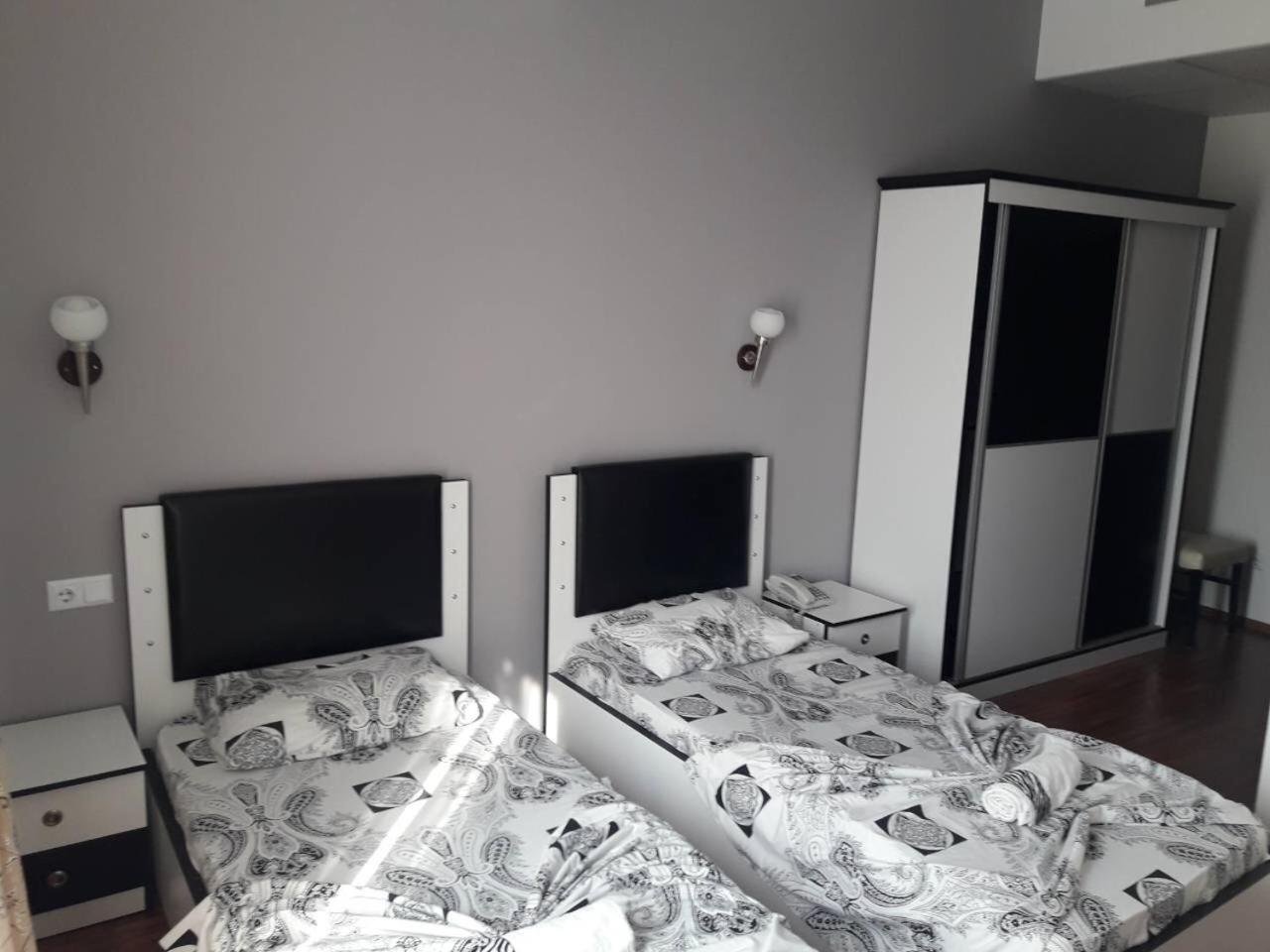 Hotel Albatros Prizren Extérieur photo